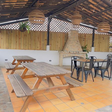 Jardin Cafe Hotel & Restaurant Грасиас Екстериор снимка